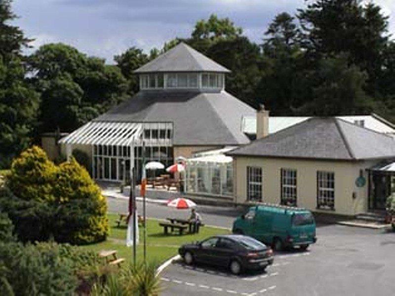 Connemara Gateway Hotel Oughterard Exterior photo