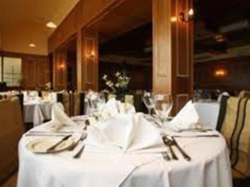 Connemara Gateway Hotel Oughterard Restaurant photo